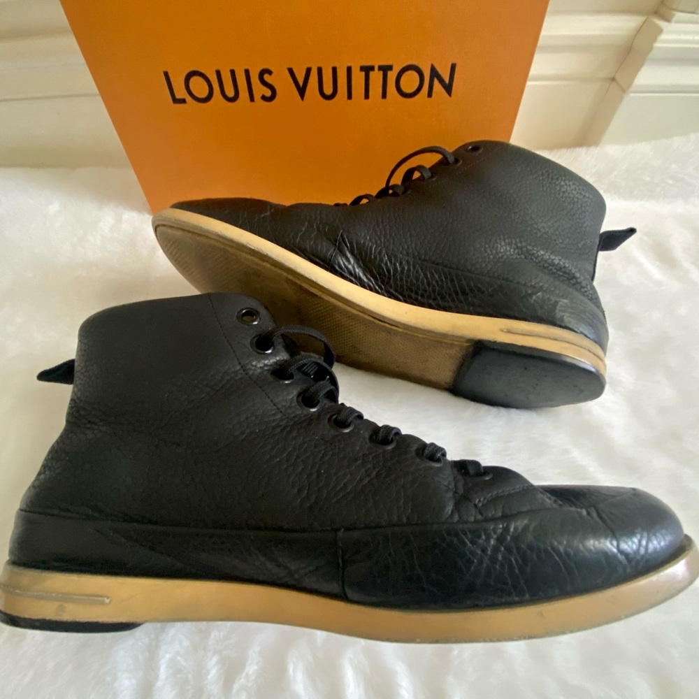 Authentic Louis Vuitton Leather Sneaker Boots sz 7 - Picture 4 of 15